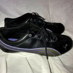 PUMA Women's 8.5 EUC Black/Pewter/Purple
